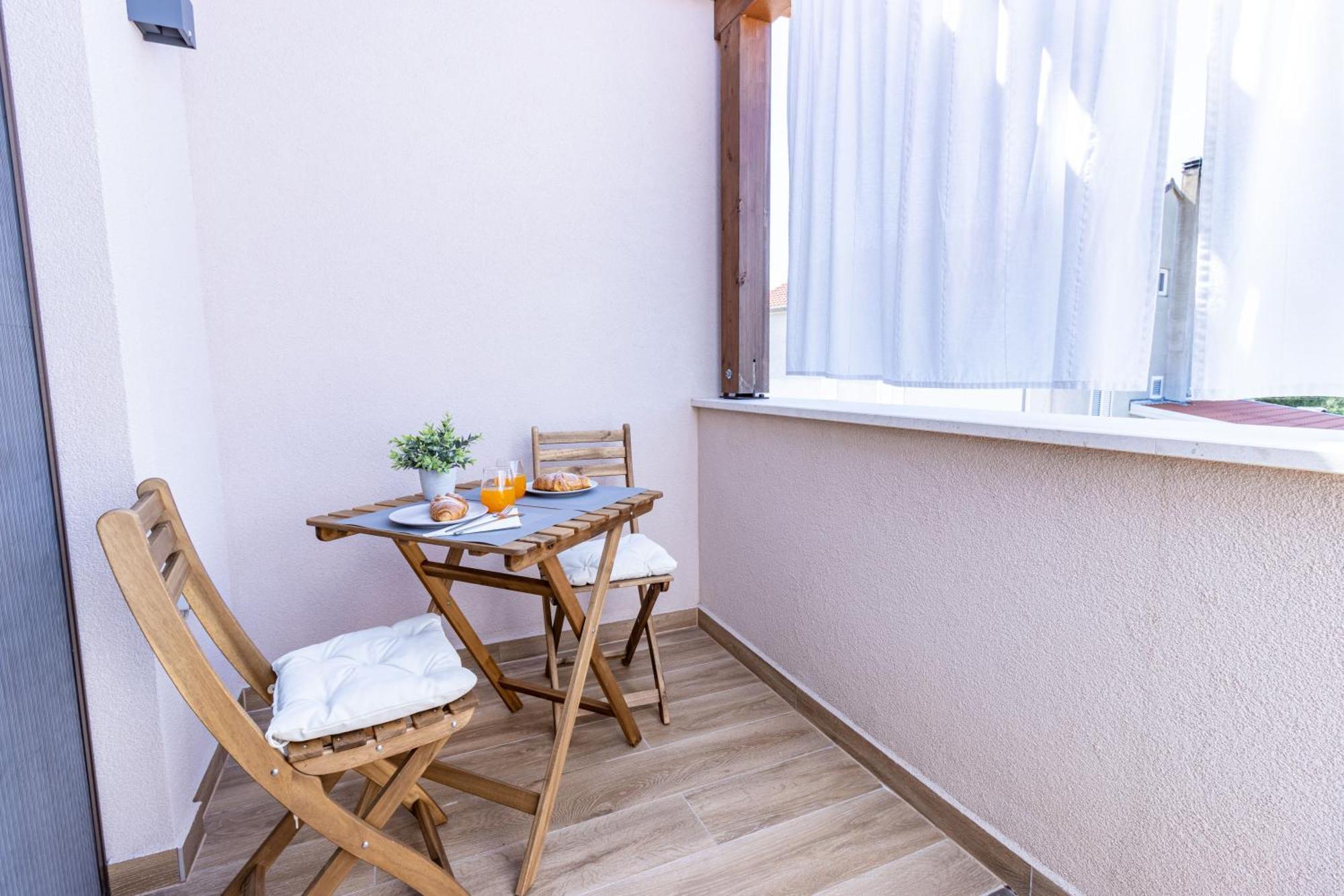 Holiday Home Silencio Biograd Biograd Na Moru Eksteriør billede
